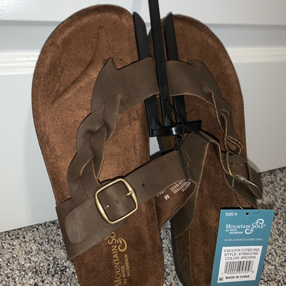 White Mountain Brown Braided Buckle Women's Sandals
